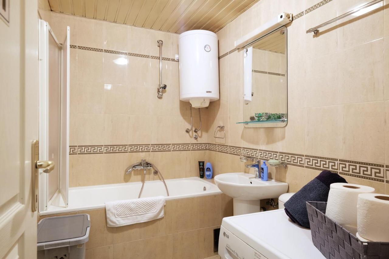 Sky City View Apartment & Big Terrace Belgrad Dış mekan fotoğraf
